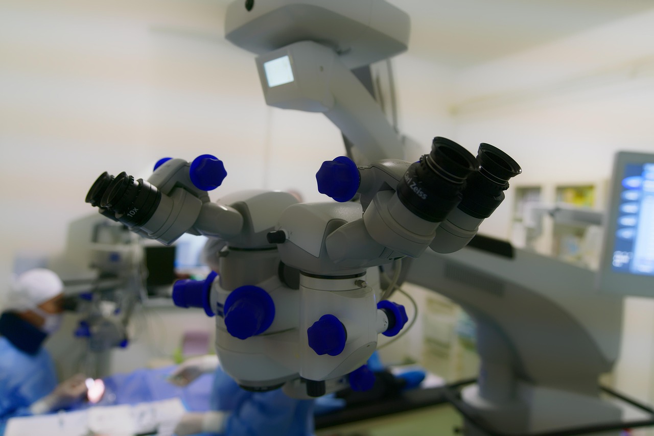 鸿图归来：股票在什么平台开户好