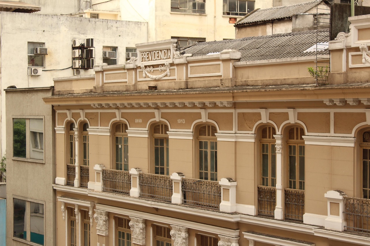 出售微信号码：飞机app详情下载教程最新版