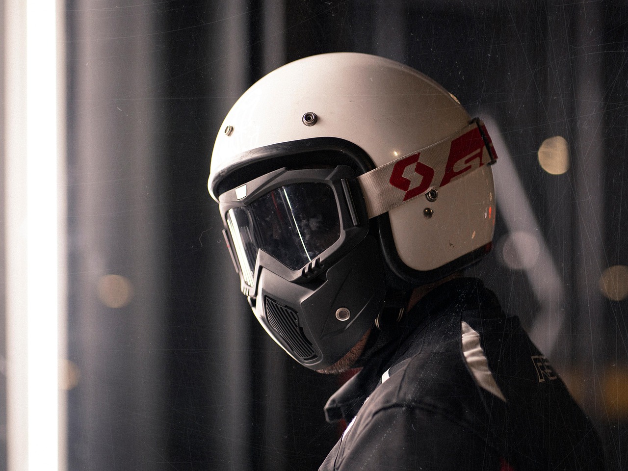 如何充分利用短信发送大型群发?